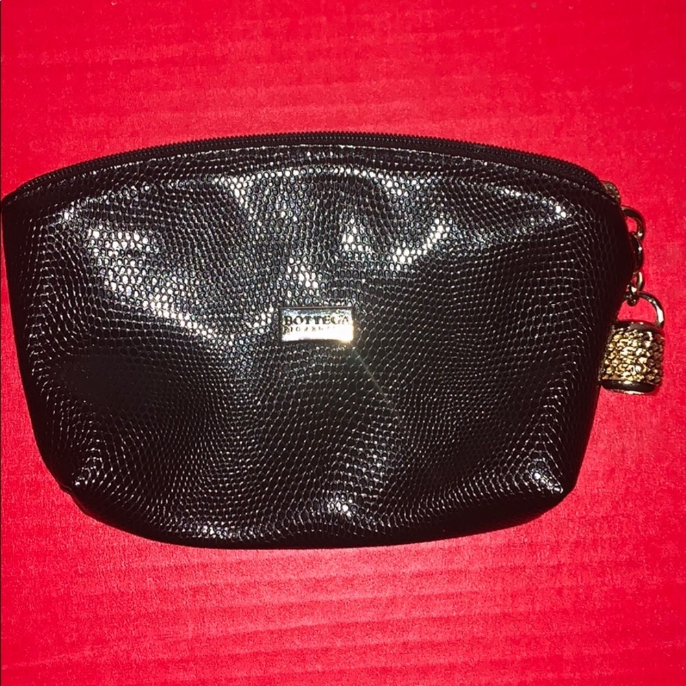 Bottega Florentina Wallet / Cosmetic Case